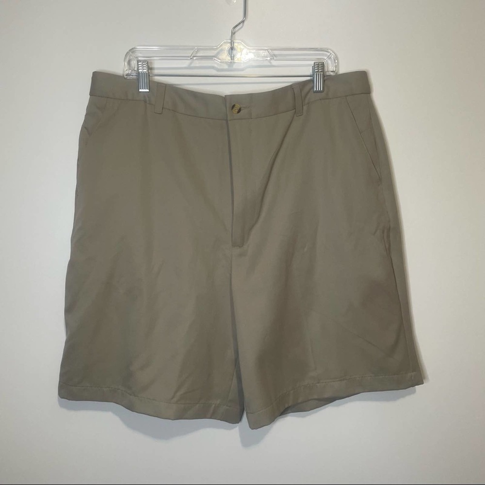 Firethorn Men’s Flat Front Golf Shorts size 38